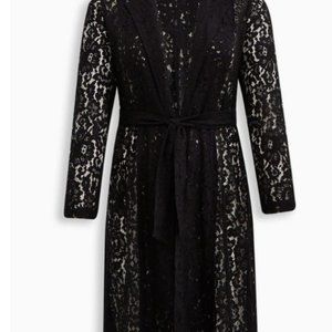 Torrid Sz 0/L Black Lace Trench coat